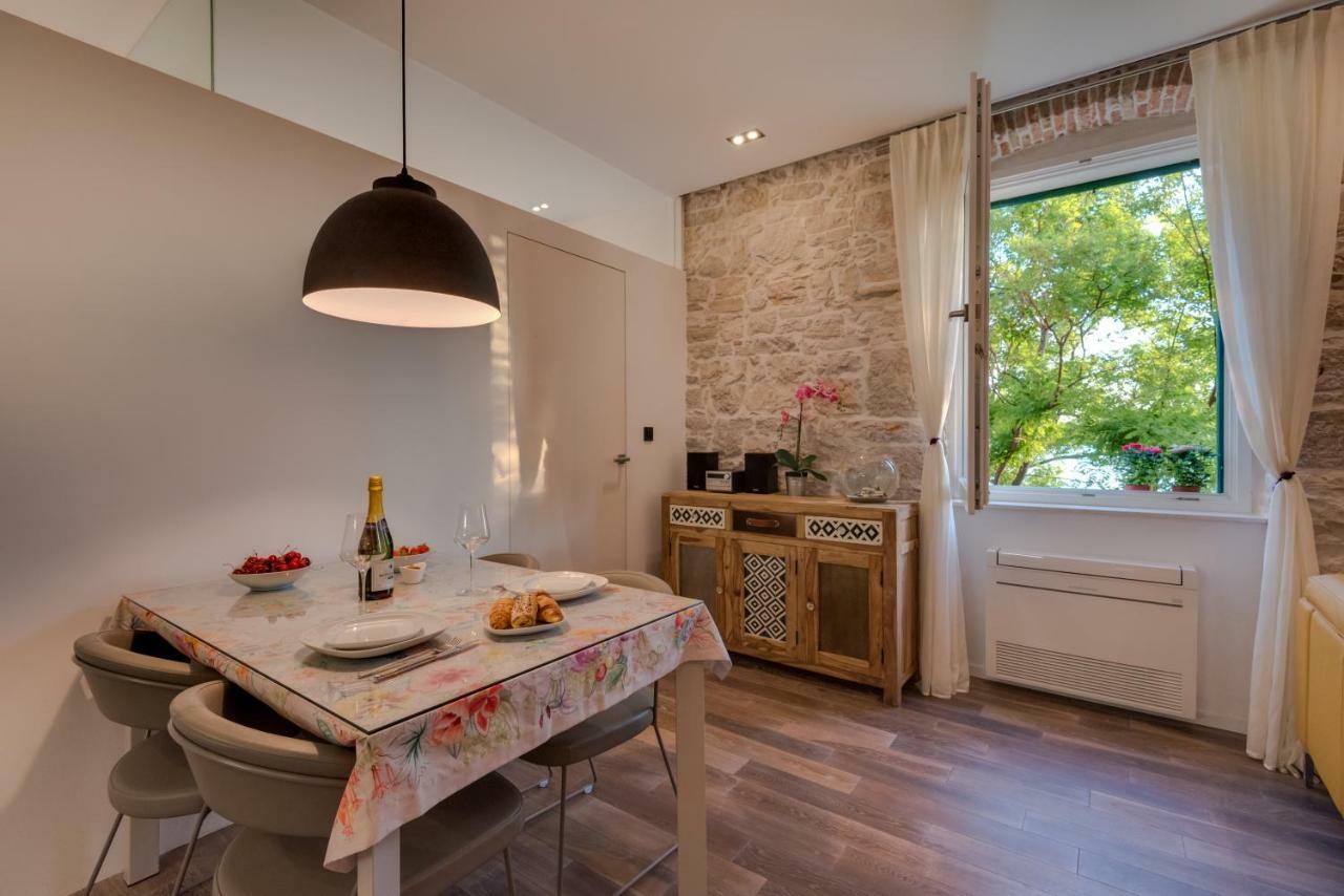 Apartment Oliveto シベニク エクステリア 写真