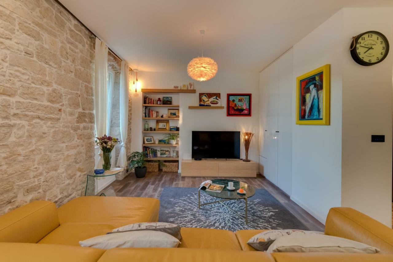 Apartment Oliveto シベニク エクステリア 写真